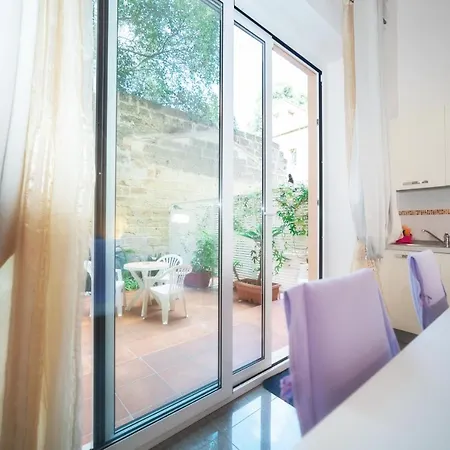 Palazzo Leo And Pensionat Lecce