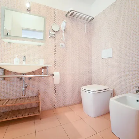 Palazzo Leo And Pensionat 4*