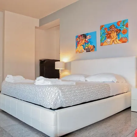 Pensionat Palazzo Leo And Lecce