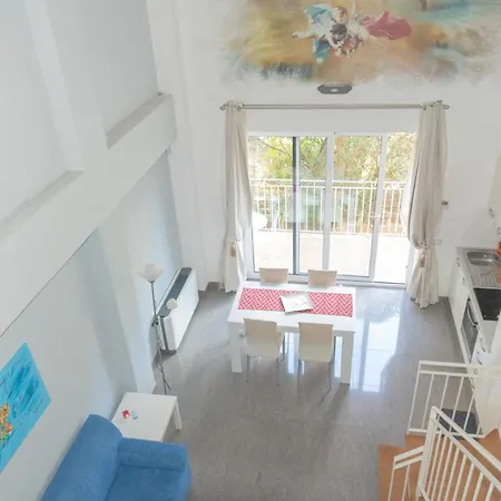 Palazzo Leo And Pensionat Lecce