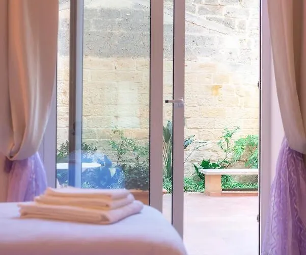 Palazzo Leo And 招待所 4*