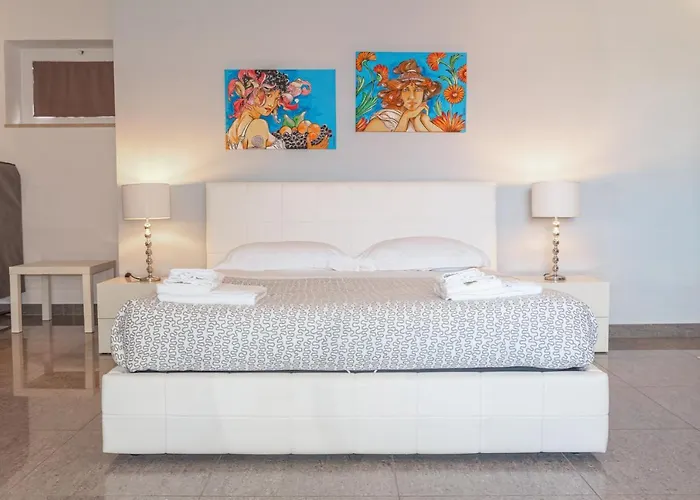 Palazzo Leo And 4*