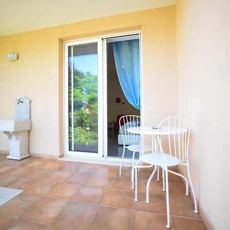 Palazzo Leo And Guest house